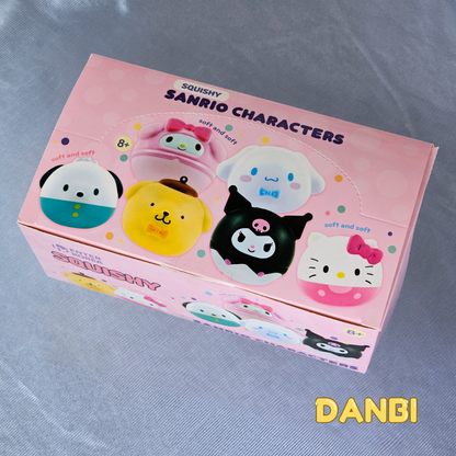 OFFIZIELLER SANRIO SQUISHY BALL Schlüsselanhänger