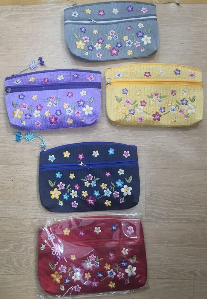 FLOWER EMBROIDERED POUCH