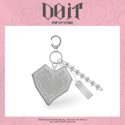 [PRE-ORDER]  STRAY KIDS "DO IT" POP-UP MD - DO IT KEYRING
